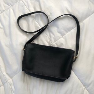 Vintage | Coach Black Leather Small Crossbody Bag